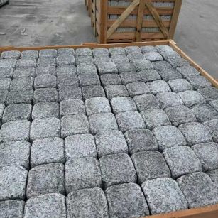 云浮 园林景观滚石