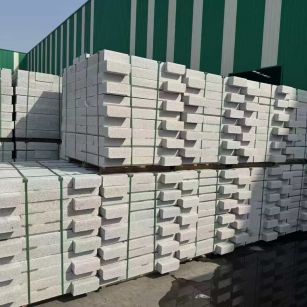 云浮芝麻白路沿石