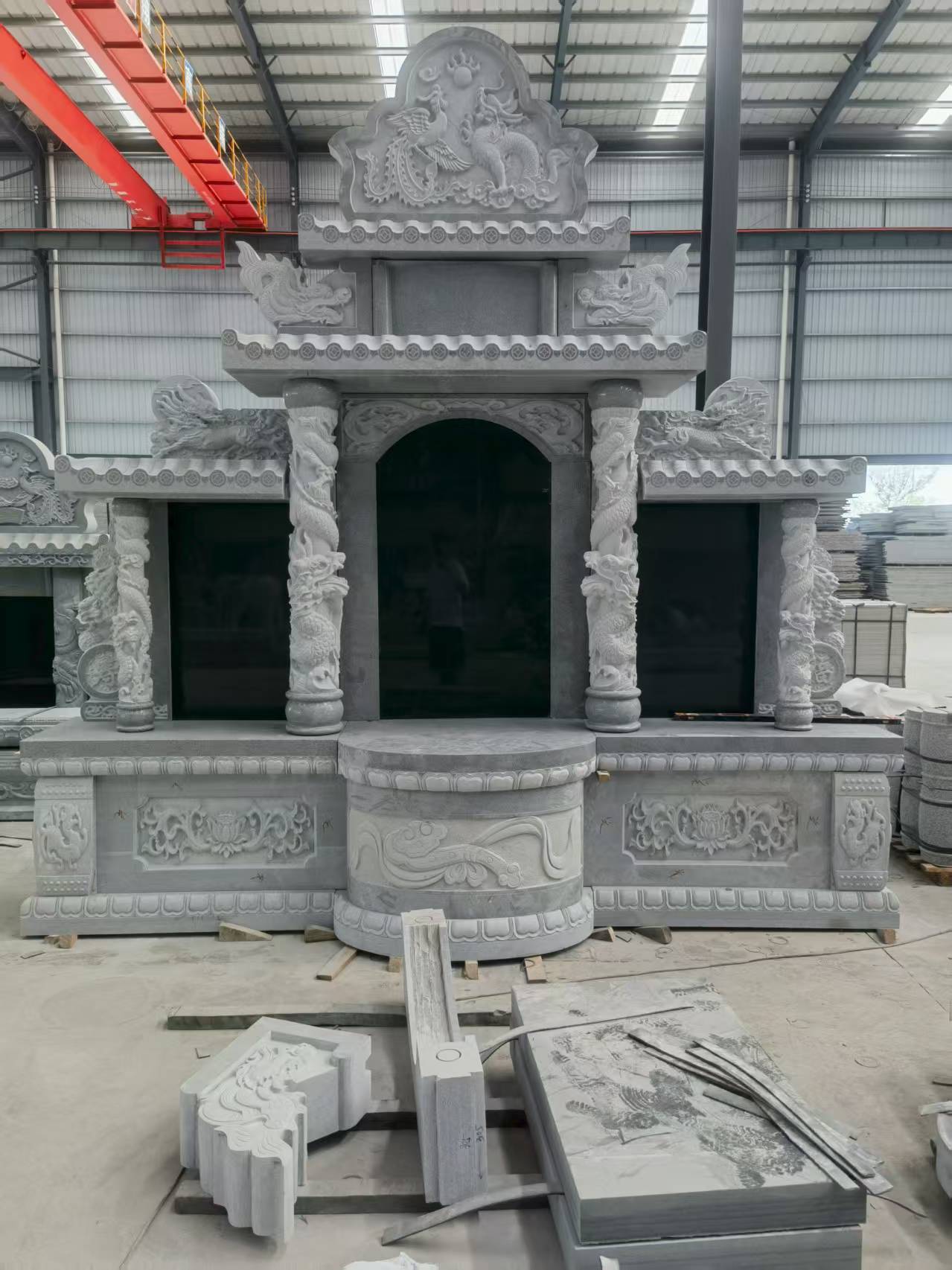 云浮 芝麻灰高档墓碑，土墓，可定制