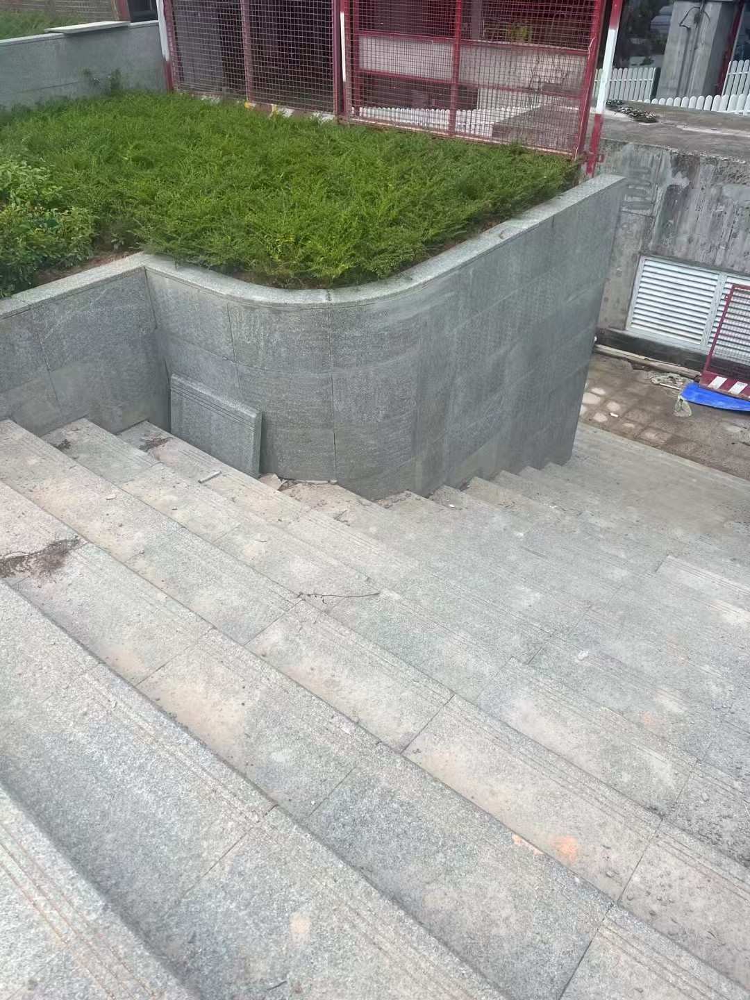 云浮 芝麻黑火烧面铺装案例