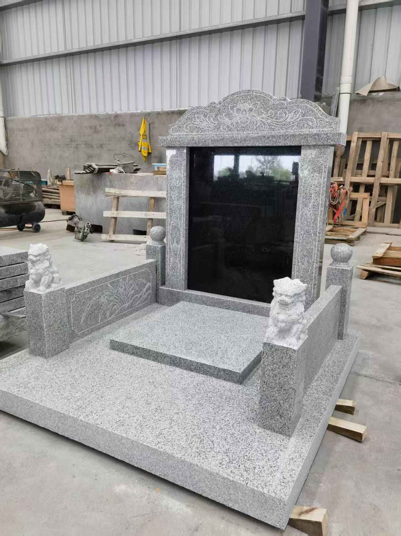 云浮 芝麻白公墓、套墓